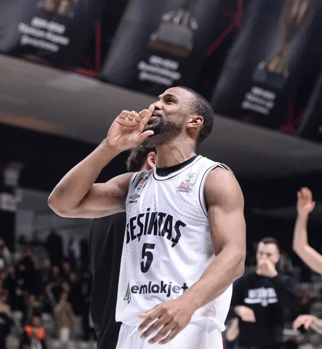 Beşiktaş Emlakjet oyun kurucusu Derek Needham