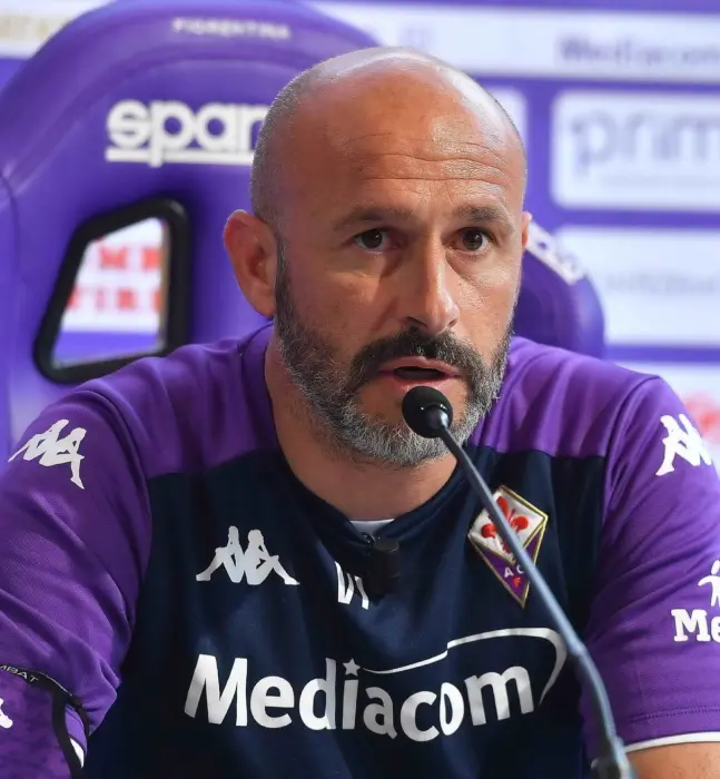 Fiorentina teknik direktörü Vincenzo Italiano