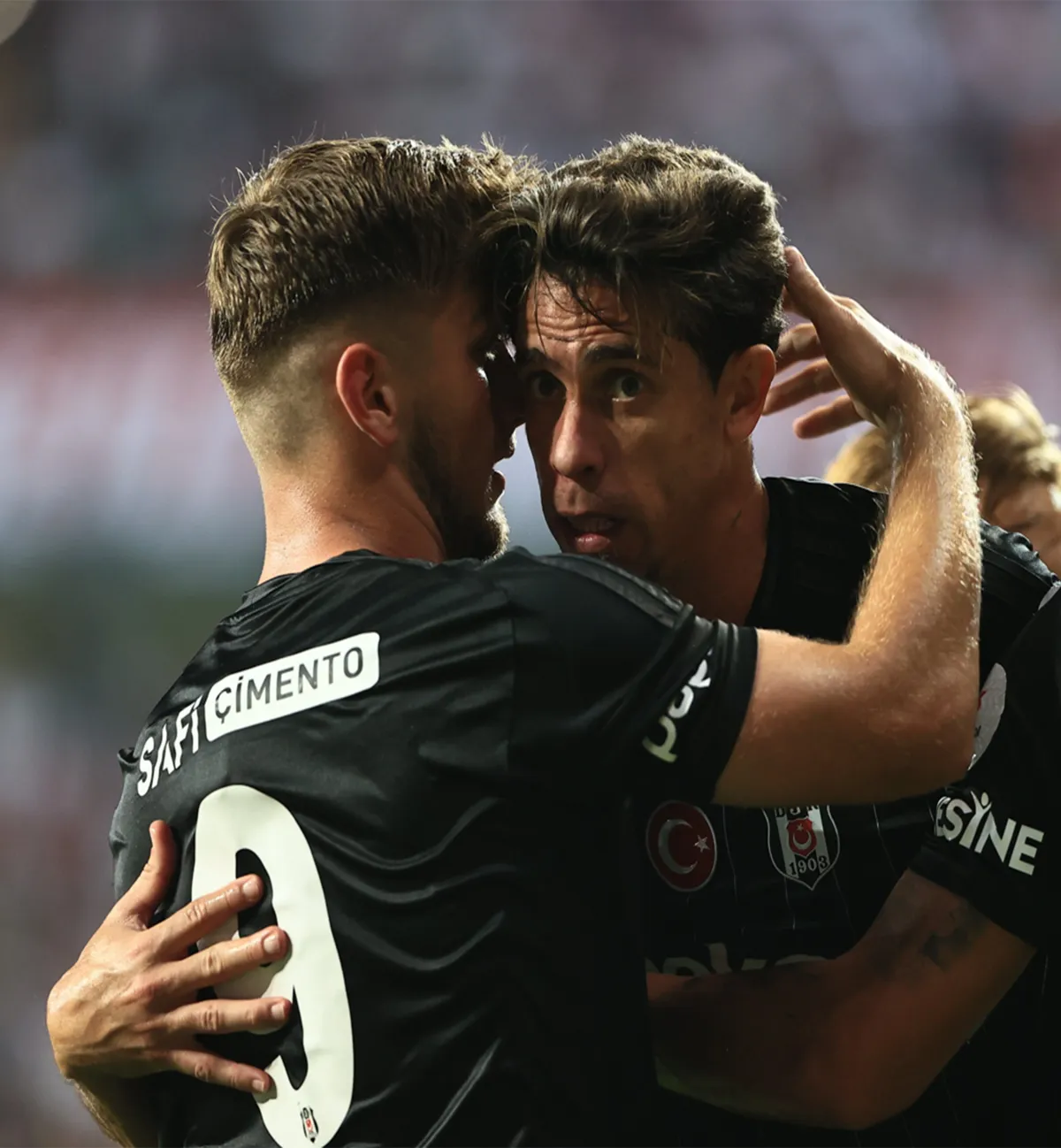 Beşiktaş, ligin ilk haftasında galip!