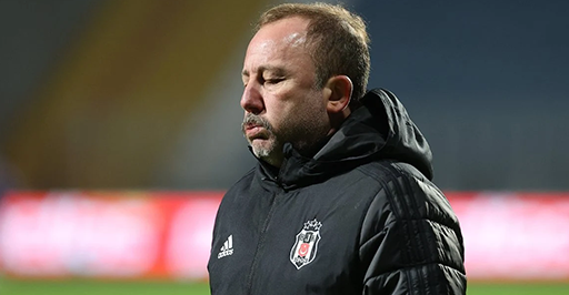 Sergen Yalçın: Beşiktaş’ta futbol hayatları bitmiş futbolcular var!