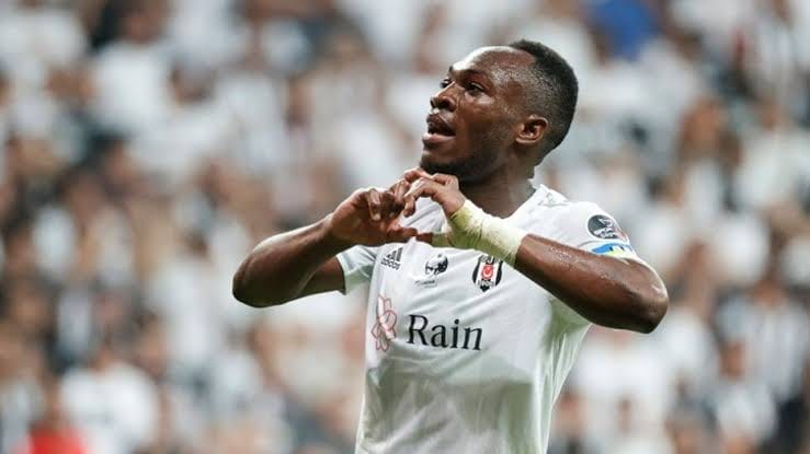 Beşiktaş’ta ayrılık resmen açıklandı!