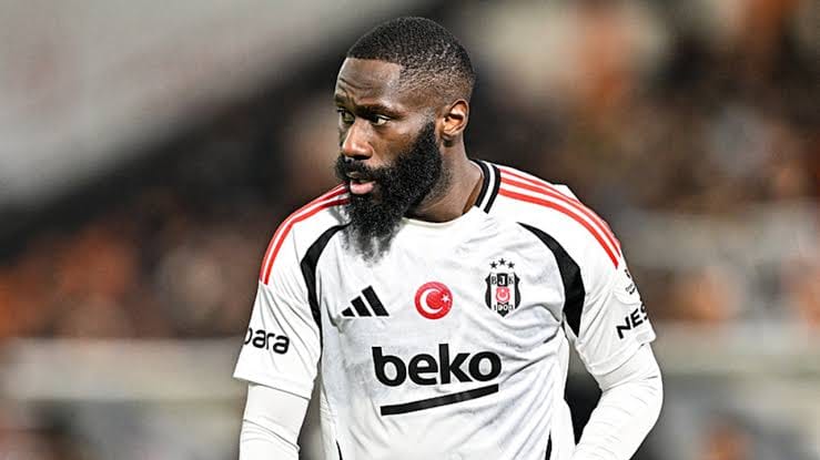 Beşiktaş, Arthur Masuaku ile yollarını ayırdı!
