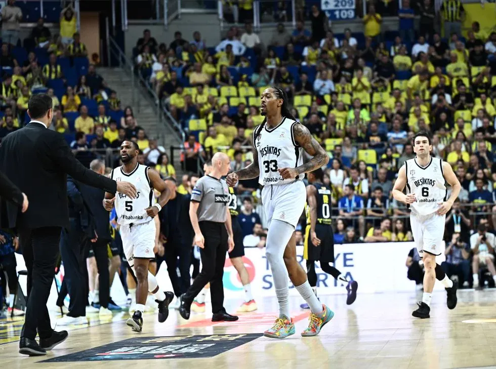 Final’de İkinci Maç Fenerbahçe’nin: 84-76