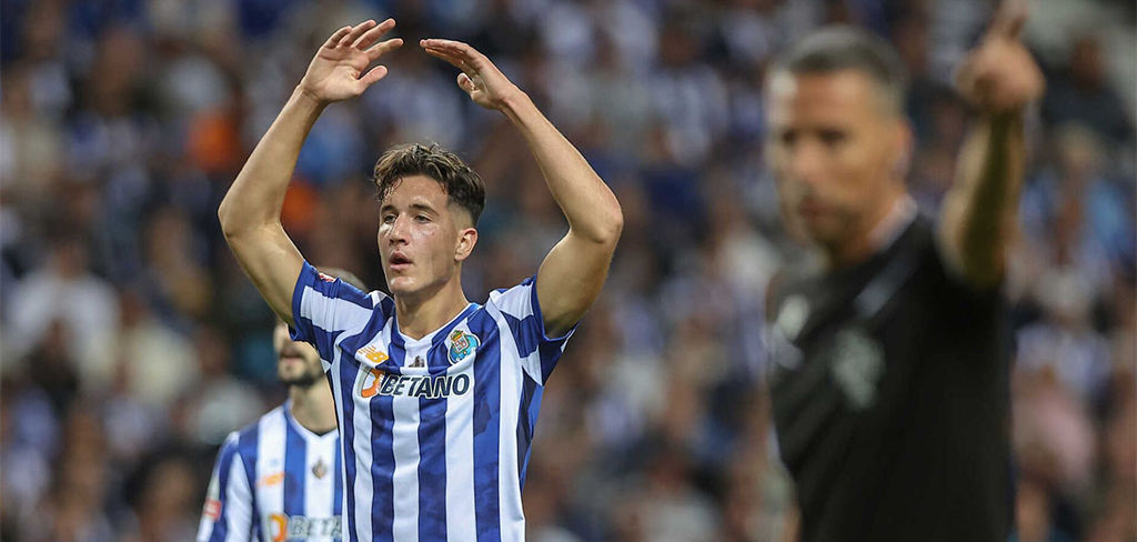 PORTO, DENİZ GÜL’Ü SATIŞ LİSTESİNE KOYDU! BEŞİKTAŞ YENİDEN DEVREDE!