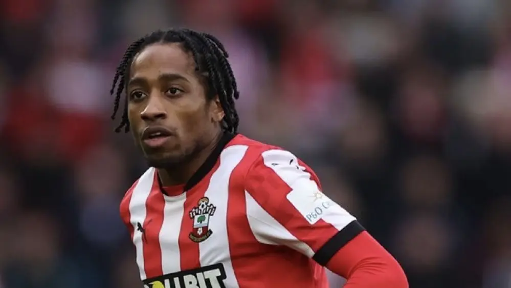 Kyle Walker-Peters, Pazartesi İstanbul'a Geliyor!