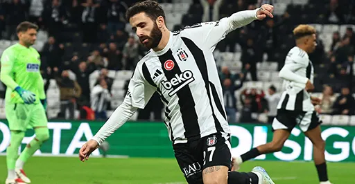 Beşiktaş'ta derbi öncesi Rafa Silva'nın sakatlık durumu netlik kazandı