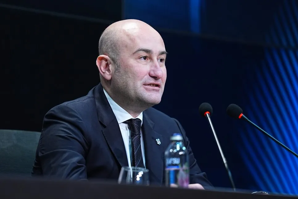 "Camiamızın Artık Kenetlenme Zamanı”