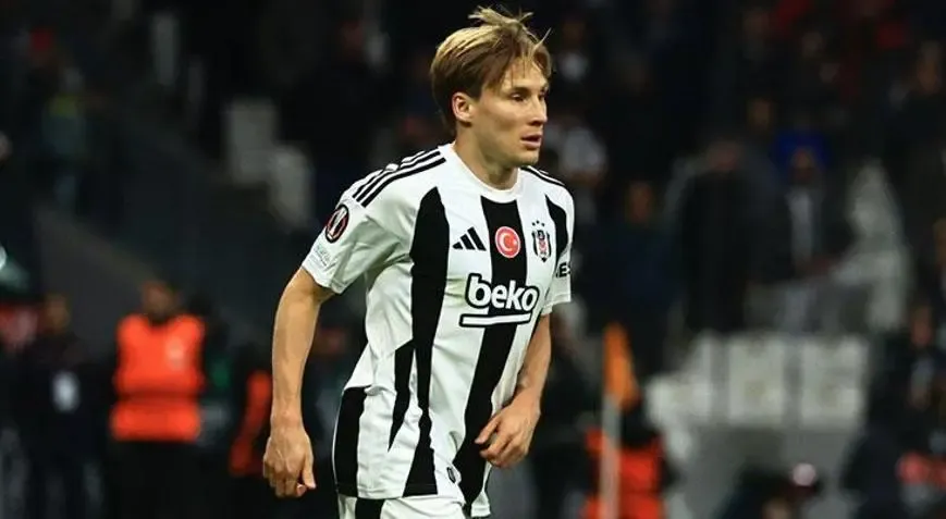 Jonas Svensson ilk 11’e geri dönüyor!