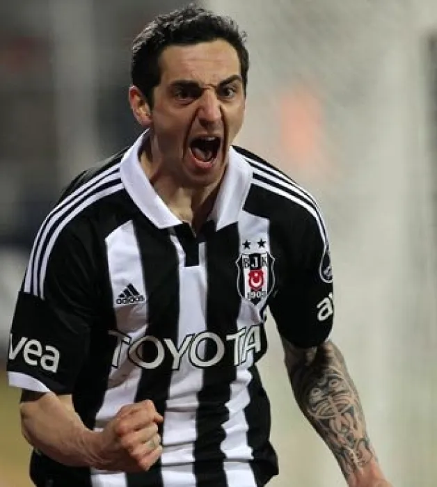 Roberto Hilbert geri dönmek istiyor! "Beşiktaş taraftarı gelmiş geçmiş en büyük taraftar!"