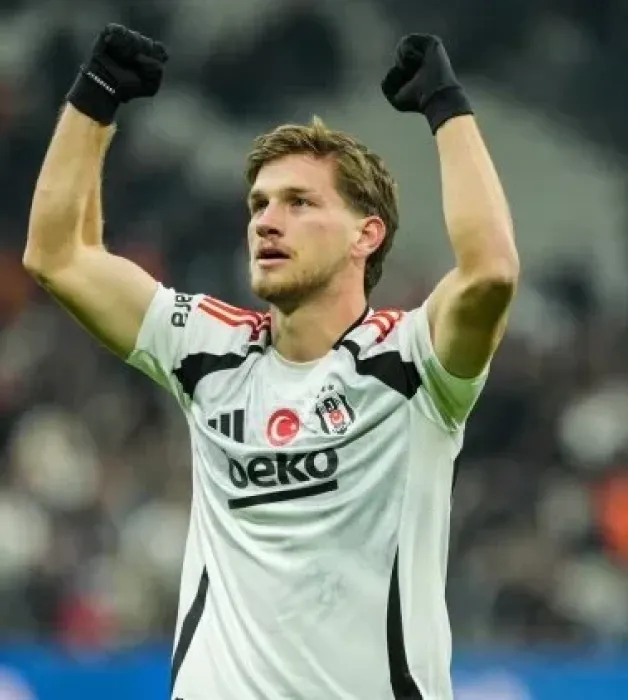 İngilizlerin yeni gözdesi: Semih Kılıçsoy’a rekor teklif!