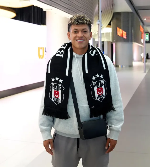 Elan Ricardo İstanbul'a geldi!