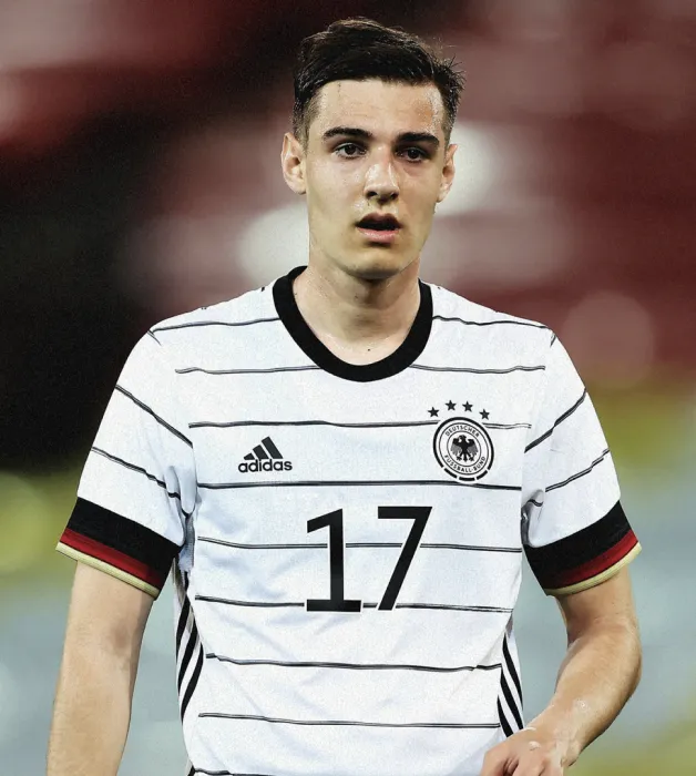 Beşiktaş, Florian Neuhaus transferinde sona yakın!