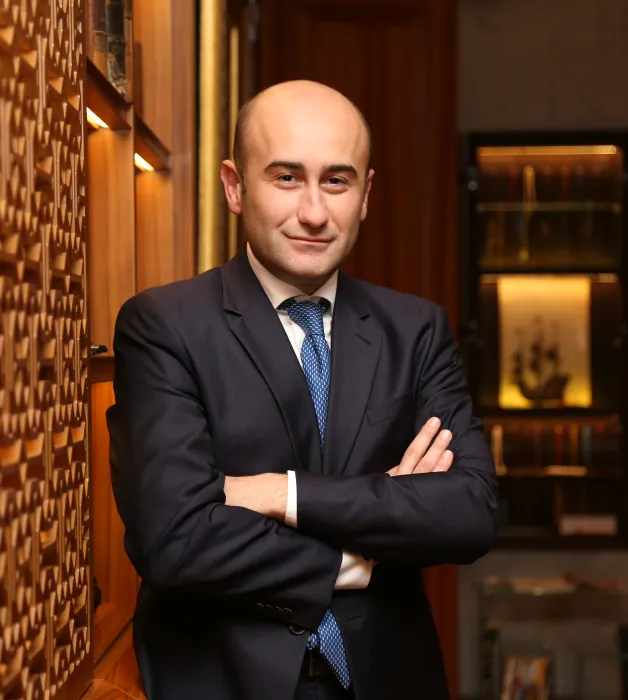 Hüseyin Yücel’den Serdal Adalı’ya yanıt