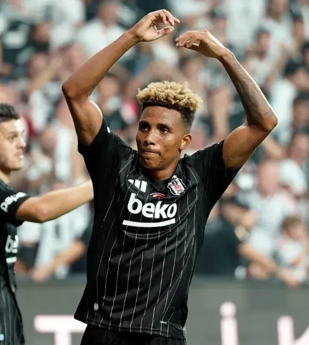 Zenit, Gedson Fernandes'in peşini bırakmıyor!