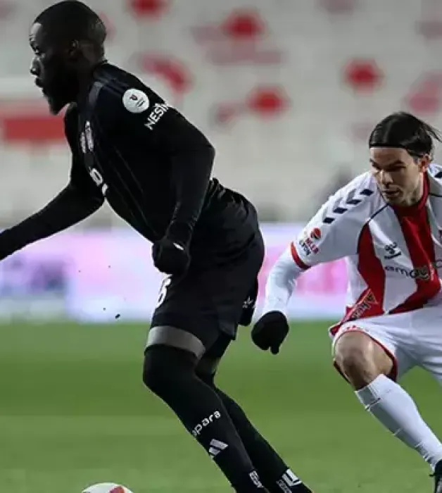 Beşiktaş, deplasmanda Sivasspor’u 2-0 mağlup etti