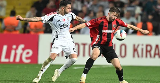 Sarı kart görmeleri halinde Galatasaray derbisinde forma giyemeyecekler!