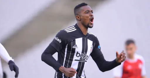 Bernard Mensah’tan Beşiktaş itirafı: “Hayallerimi gerçekleştirdim”