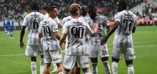 "Beşiktaş amaçsız, hedefsiz bir takım! Seneye bu kadro kalırsa taraftar yandı!”