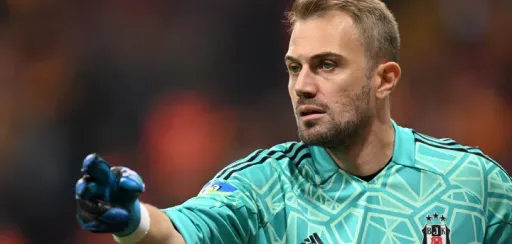 Mert Günok takımı topladı: “Sokağa çıkmaya utanıyoruz!”