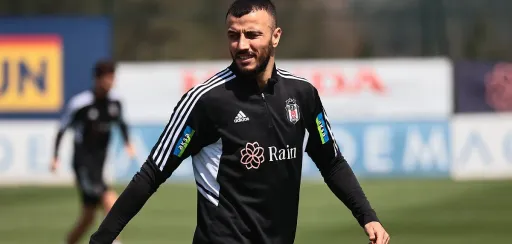 Romain Saiss’ten itiraf: “Transfermarkt’a girip yerime oyuncu aradım!”
