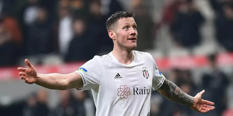 Weghorst Beşiktaş’a geri dönüyor!