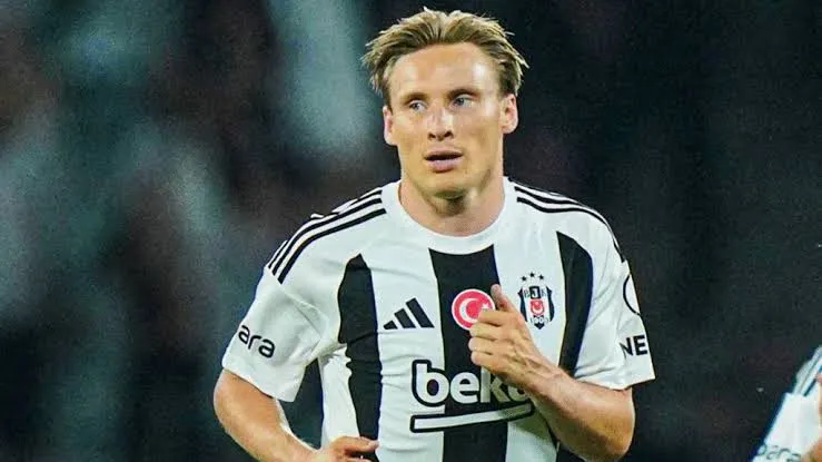 Jonas Svensson ile yollar ayrılıyor!