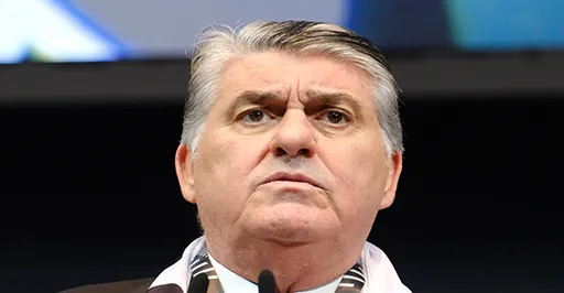 Serdal Adalı’dan Kongrede Net Mesaj: "Beşiktaş İçin El Ele Verme Zamanı"