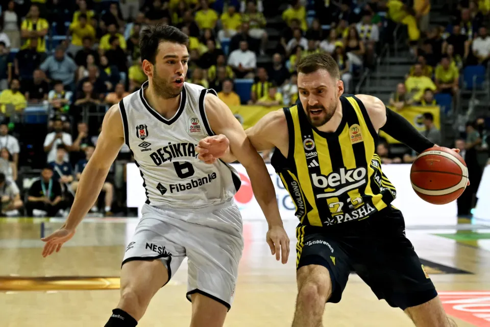 Final’de İlk Maç Fenerbahçe’nin: 94-76