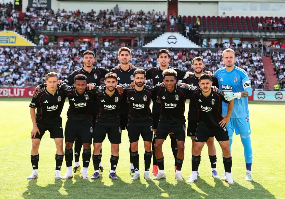 Beşiktaş sahada! Petrzalka ile hazırlık maçı saat 19.30'da