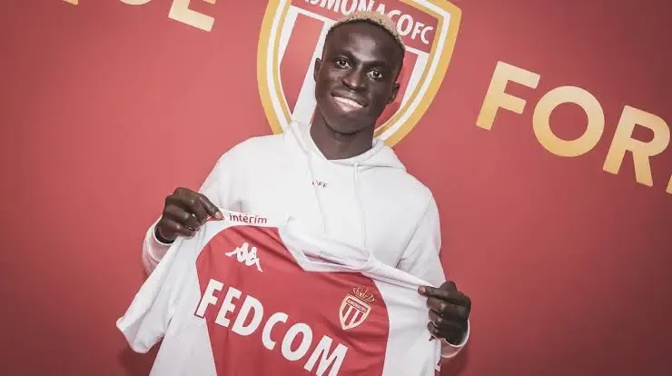 Beşiktaş ve Trabzonspor sol kanat için karşı karşıya geldi!