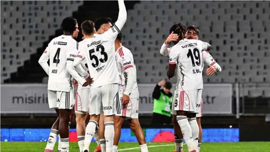 Beşiktaş–Karagümrük maçı sonrası Spor yazarlarından çarpıcı yorumlar!
