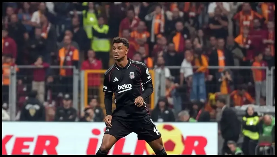 Beşiktaş'ın stoperinden ayrılık isteği!