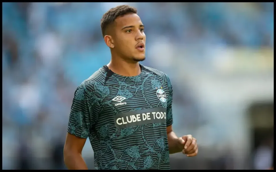 Beşiktaş'tan Brezilyalı Genç Stoper Hamlesi!