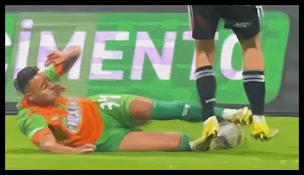 beIN Trio, Beşiktaş–Alanyaspor Maçındaki Penaltı Pozisyonunu Topa Tuttu!