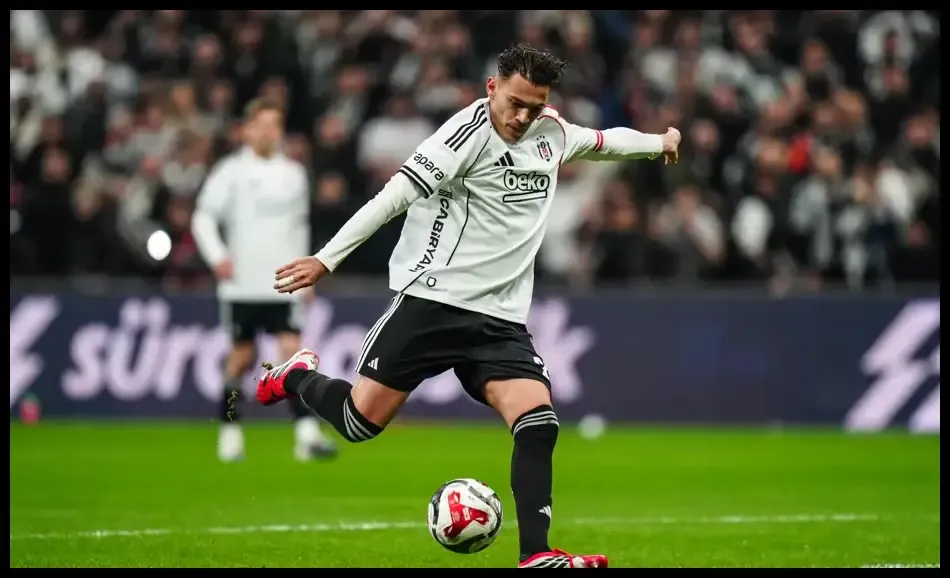 Kristjan Asllani’den Beşiktaş İtirafı: “Beşiktaş’ta Bonservisimle Kalmak İstiyorum!”