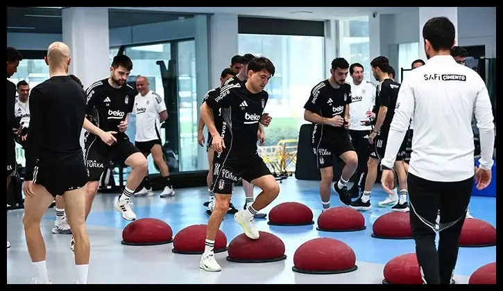 Beşiktaş, Fenerbahçe Derbisi İçin Hazırlıklarını Sürdürüyor!