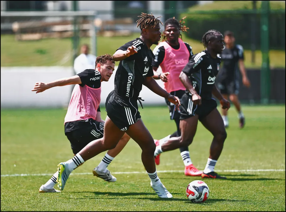 Beşiktaş'ta Çaykur Rizespor Maçı İçin Hazırlıklar Sürüyor